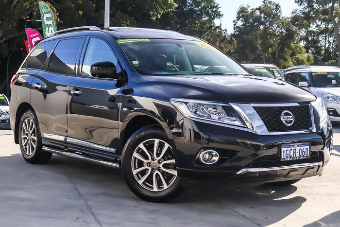 2016 Nissan Pathfinder ST-L