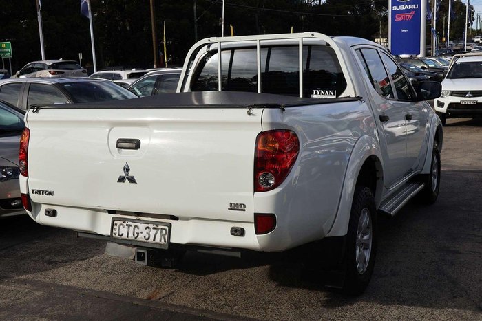 2014 Mitsubishi Triton GLX