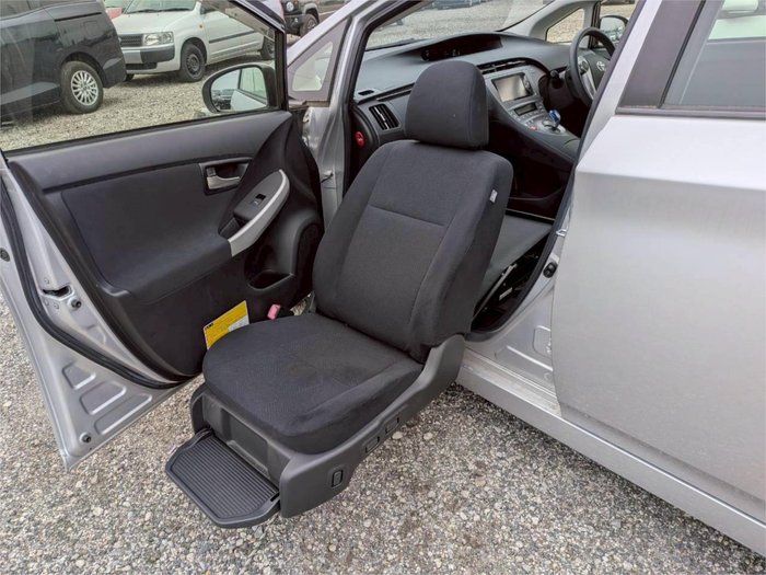 2012 Toyota Prius S Welcab