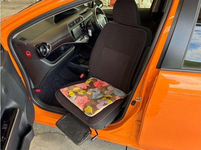 2015 Toyota Aqua