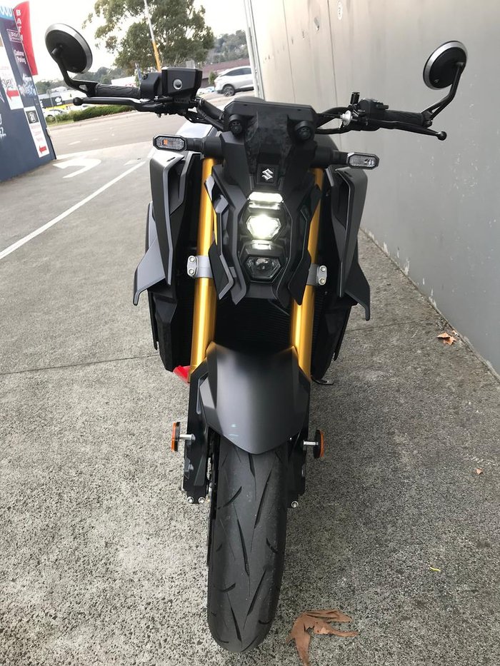 2025 Suzuki GSX-S1000