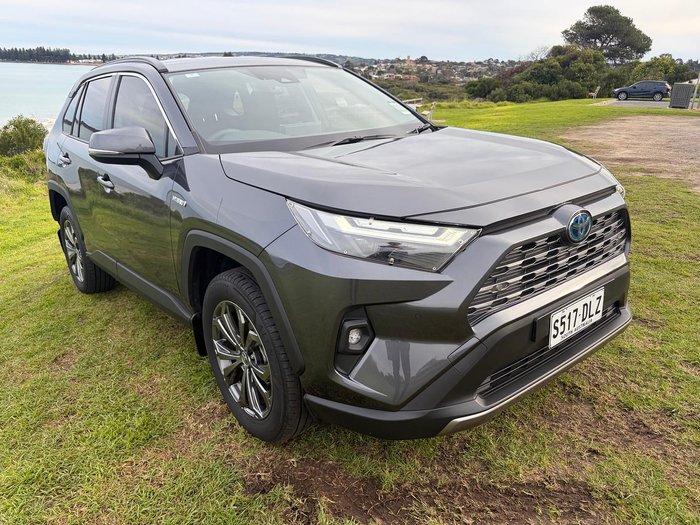 2024 Toyota RAV4 GXL