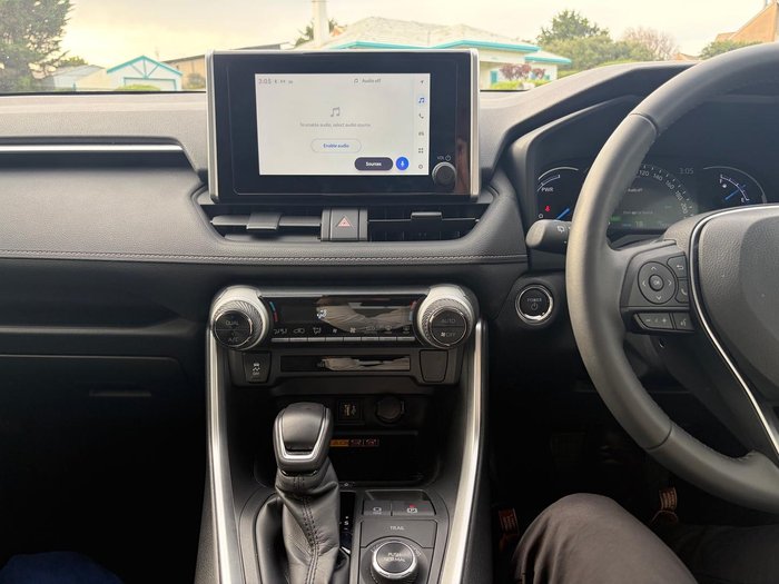 2024 Toyota RAV4 GXL