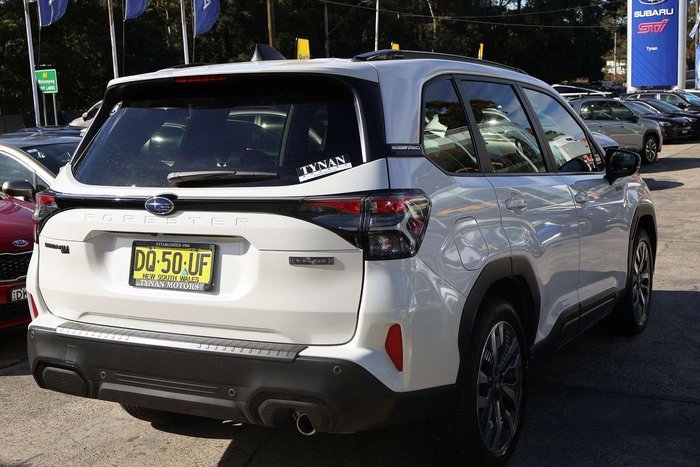 2025 Subaru Forester Hybrid Touring