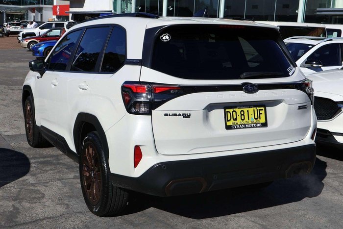 2025 Subaru Forester Hybrid Sport