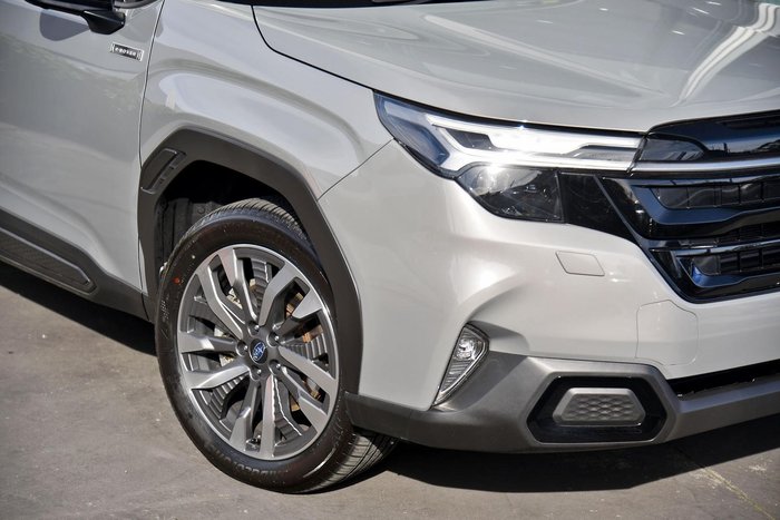 2025 Subaru Forester Hybrid Touring