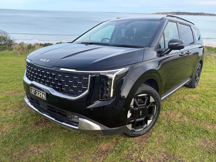 2025 Kia Carnival GT-Line