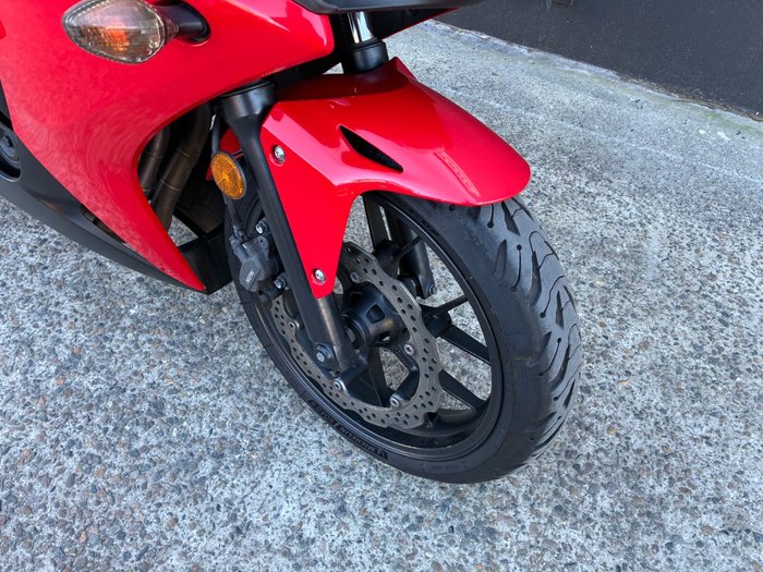 2013 Honda CBR500R RED