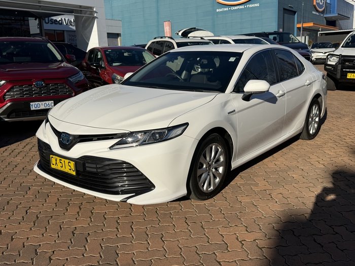 2020 Toyota Camry Hybrid