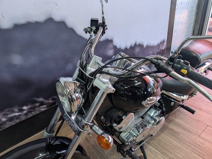 2009 Suzuki VL250 (LC250 INTRUDER) Black