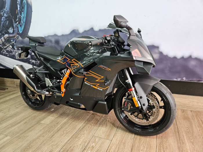 2026 Ktm 990 RC R Black
