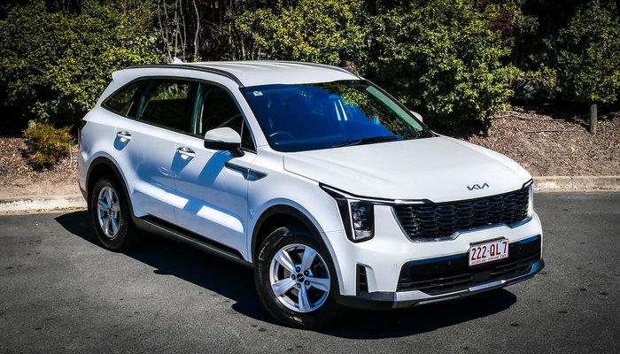 2024 Kia Sorento S
