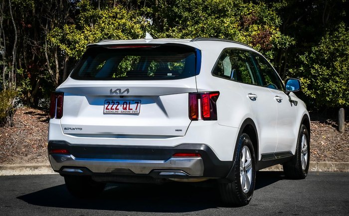 2024 Kia Sorento S