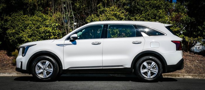 2024 Kia Sorento S