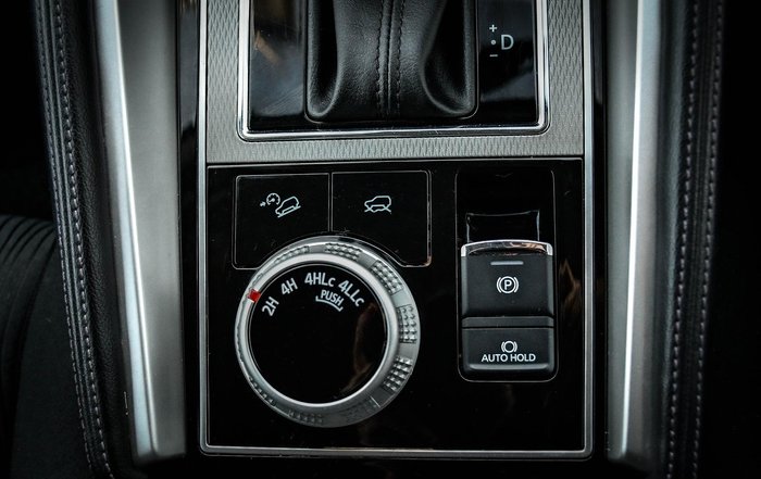 2023 Mitsubishi Pajero Sport GLS