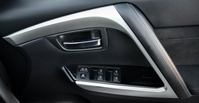 2023 Mitsubishi Pajero Sport GLS