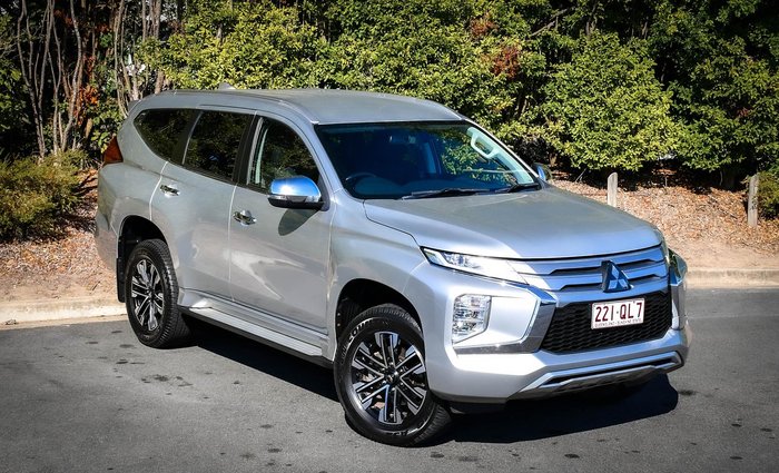2023 Mitsubishi Pajero Sport GLS