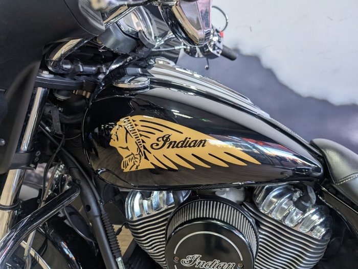 2014 INDIAN CHIEFTAIN Black