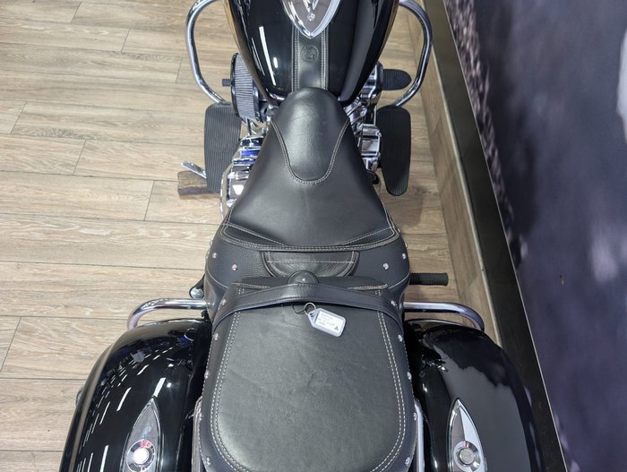 2014 INDIAN CHIEFTAIN Black