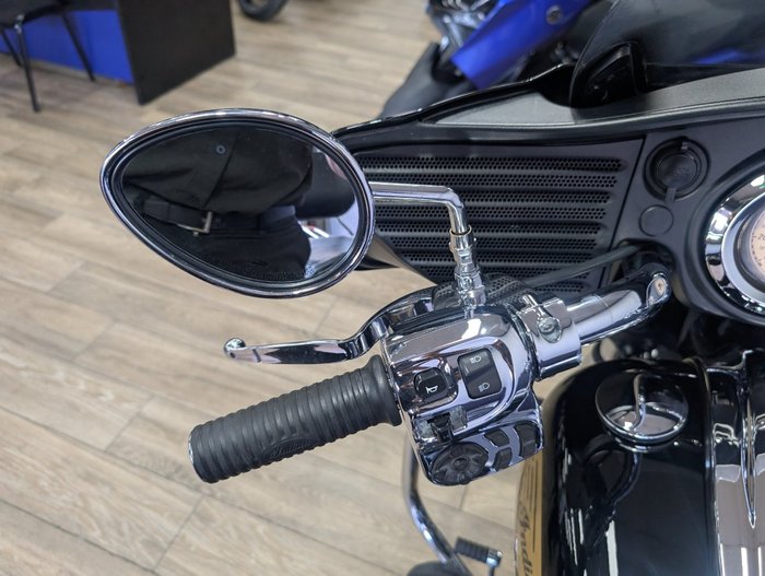 2014 INDIAN CHIEFTAIN Black