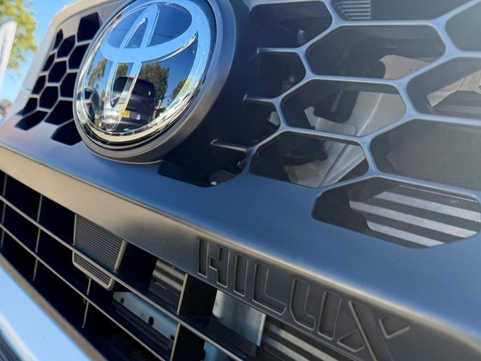 2025 Toyota Hilux