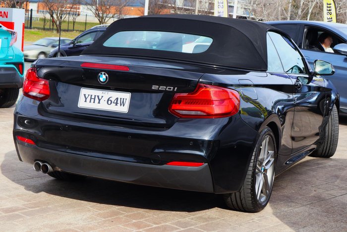 2017 BMW 2 Series 220i M Sport