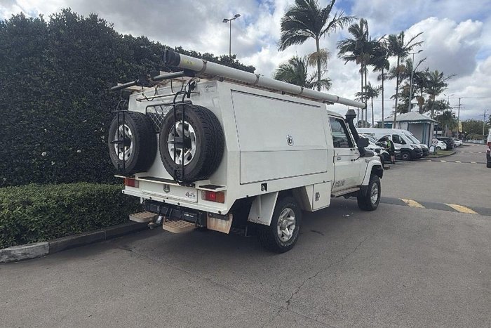 2022 Toyota Landcruiser GXL