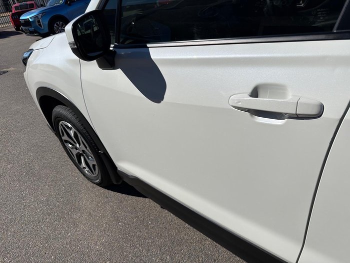 2023 Subaru Forester 2.5i