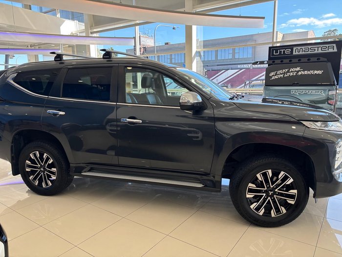 2022 Mitsubishi Pajero Sport