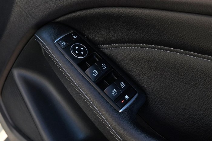 2015 Mercedes-Benz B-Class B180