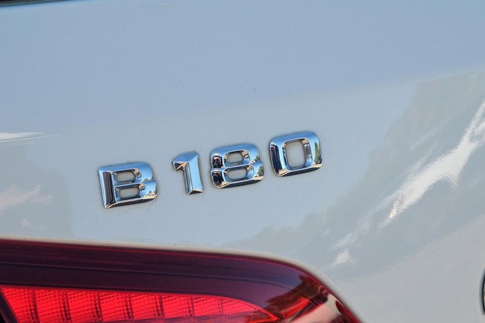 2015 Mercedes-Benz B-Class B180