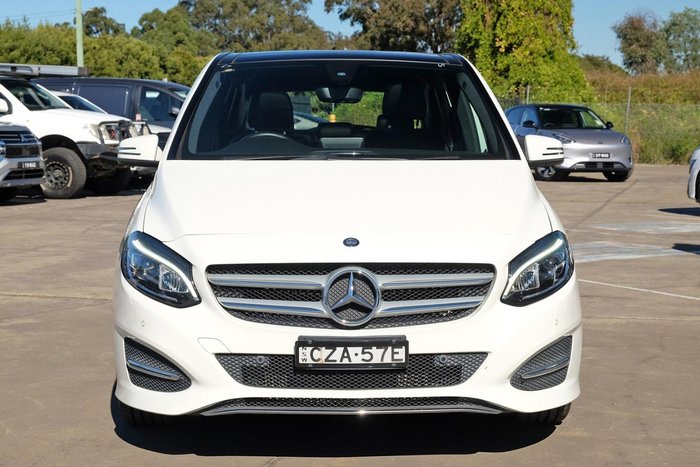 2015 Mercedes-Benz B-Class B180