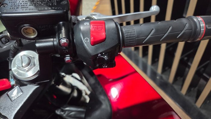2010 Honda VFR800F (VFR800Fi) RED