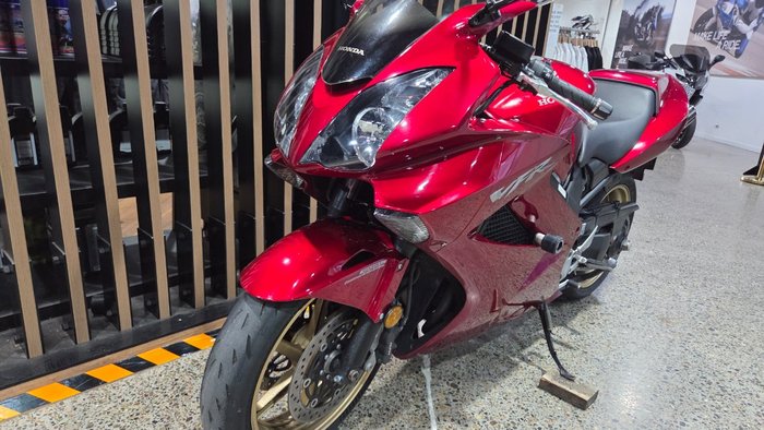 2010 Honda VFR800F (VFR800Fi) RED