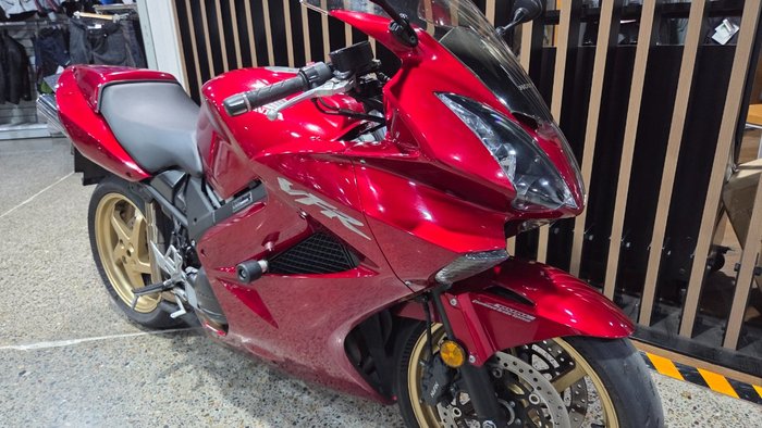 2010 Honda VFR800F (VFR800Fi) RED