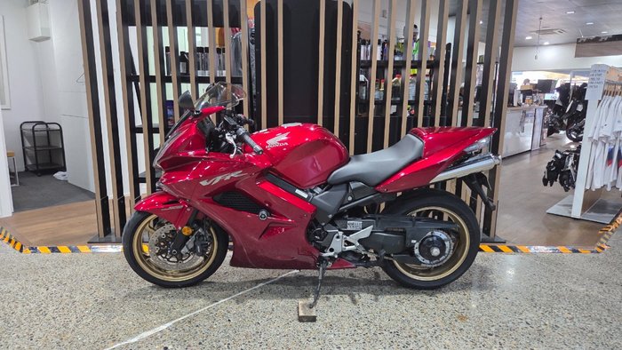 2010 Honda VFR800F (VFR800Fi) RED