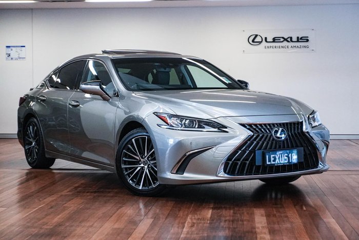 2025 Lexus ES
