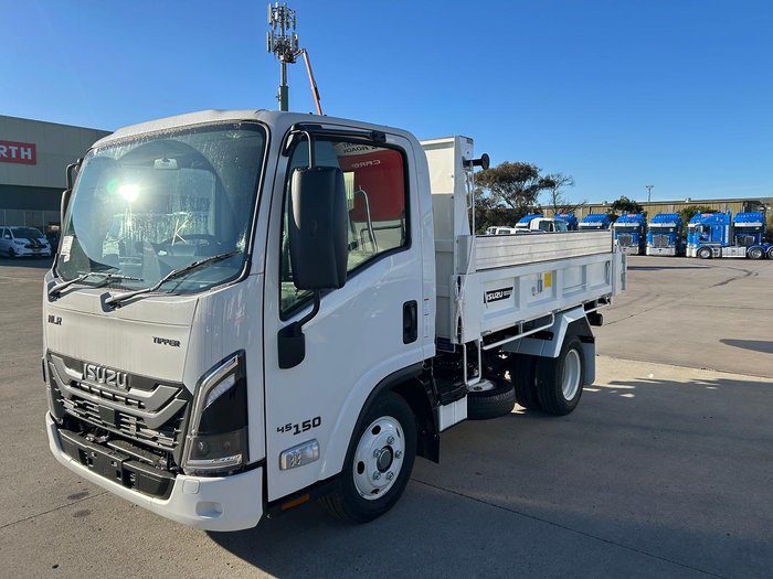 2026 Isuzu N Series NLR 45-150 DT D25 Tipper