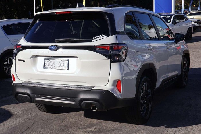 2025 Subaru Forester Touring