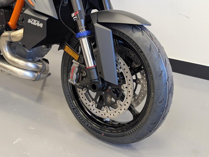 2026 KTM 1390 Super Duke R EVO Super Duke Black