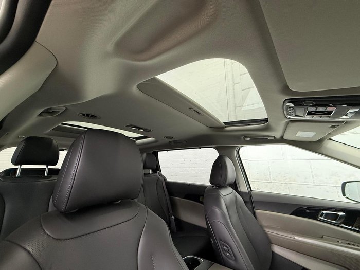 2026 Kia Carnival GT-Line HEV