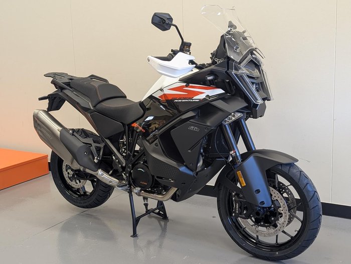 2026 KTM 1390 Super Adventure S Evo Super Adventure White