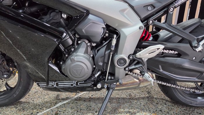 2026 Triumph DAYTONA 660 (LAMS) SAPPHIRE BLACK