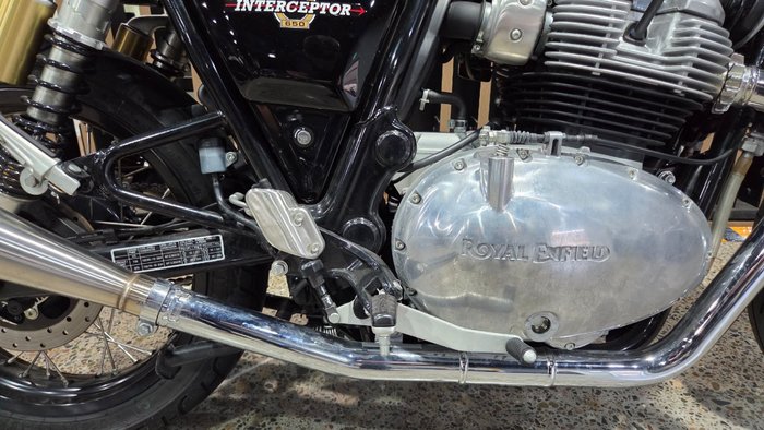 2022 Royal Enfield INTERCEPTOR 650 E5 CUSTOM SUNSET STRIP