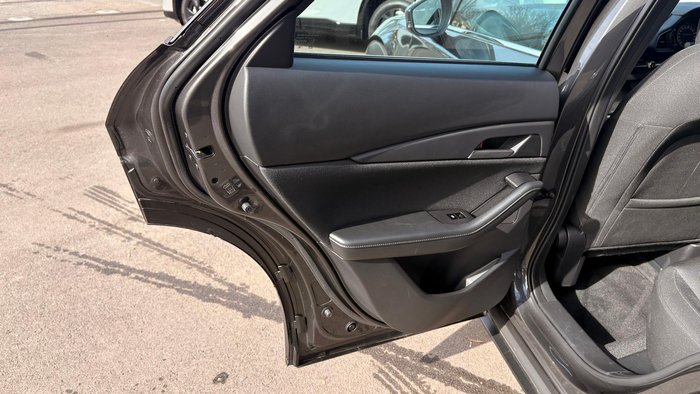 2025 Mazda CX-30 G20 Evolve