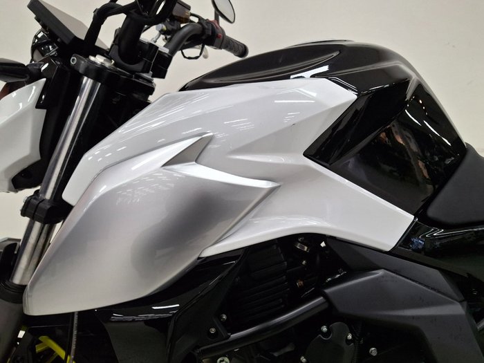 2022 CFMOTO 650NK ABS White