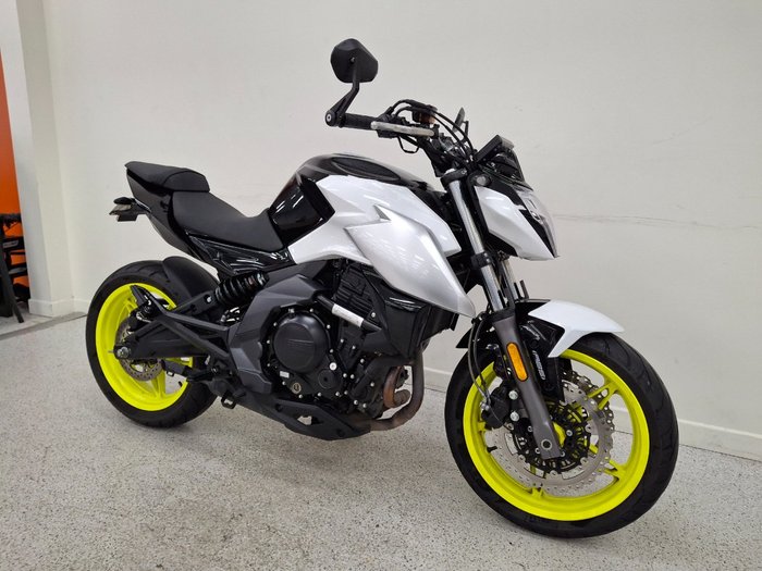 2022 CFMOTO 650NK ABS White