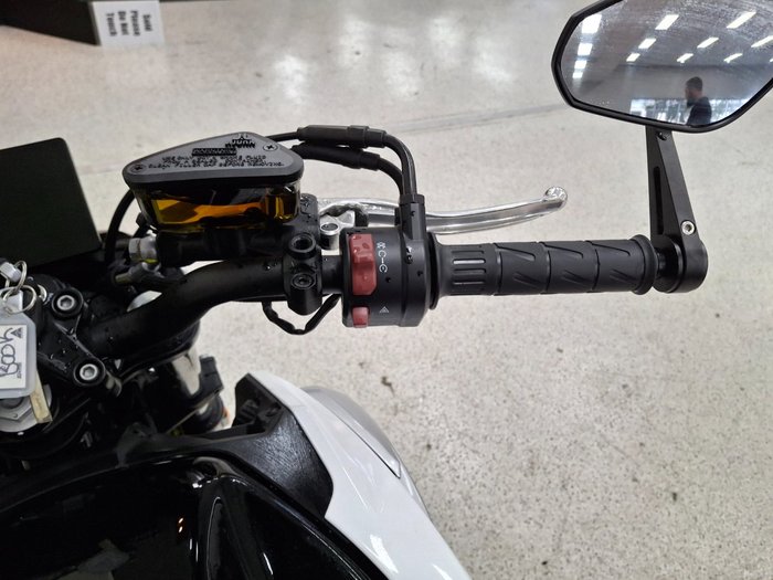 2022 CFMOTO 650NK ABS White