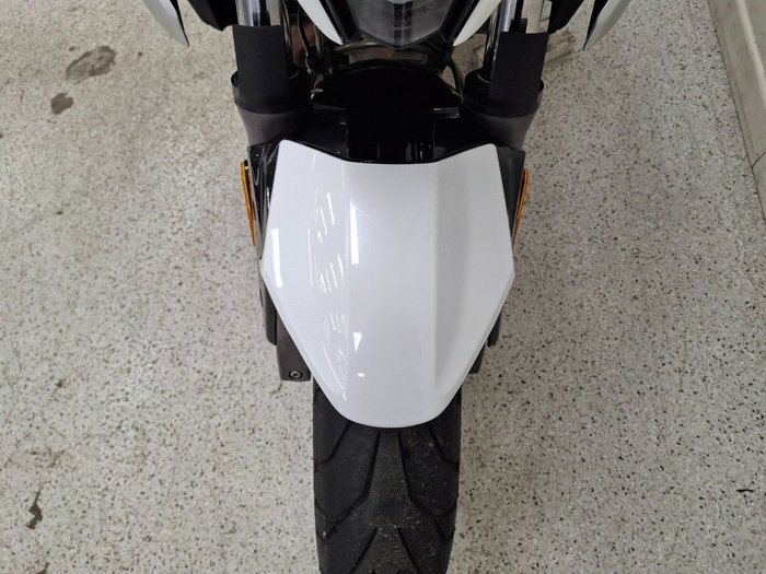 2022 CFMOTO 650NK ABS White