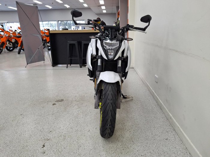 2022 CFMOTO 650NK ABS White
